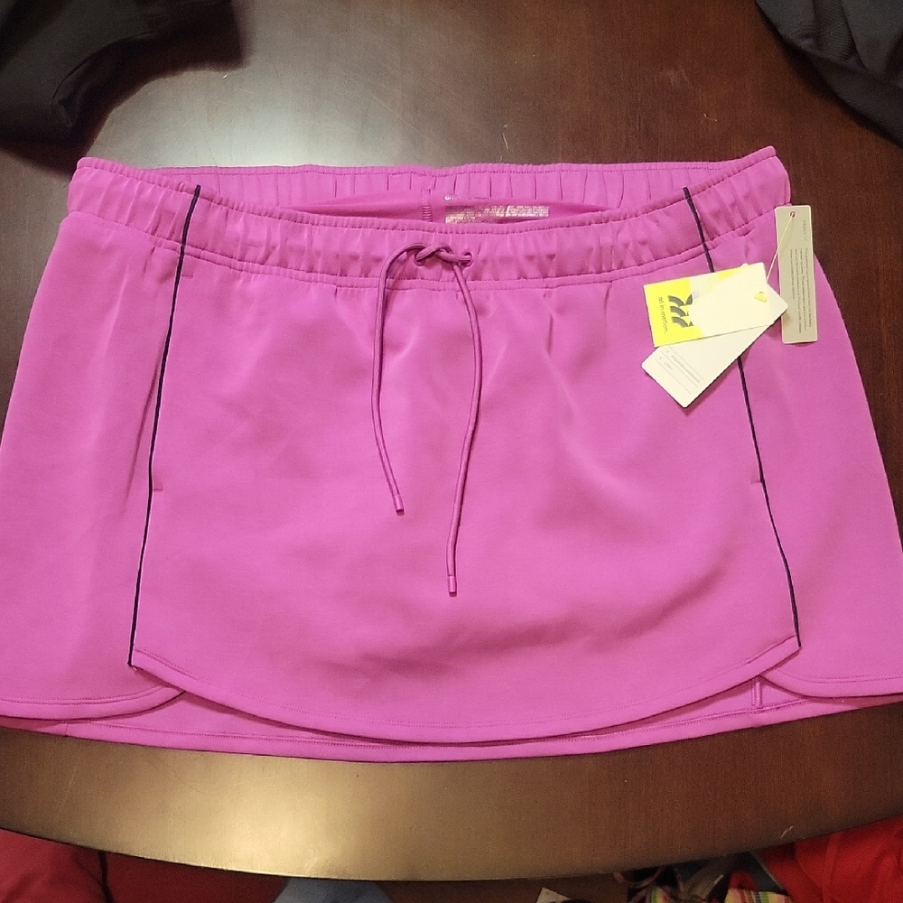 All in Motion Vibrant Pink Skort